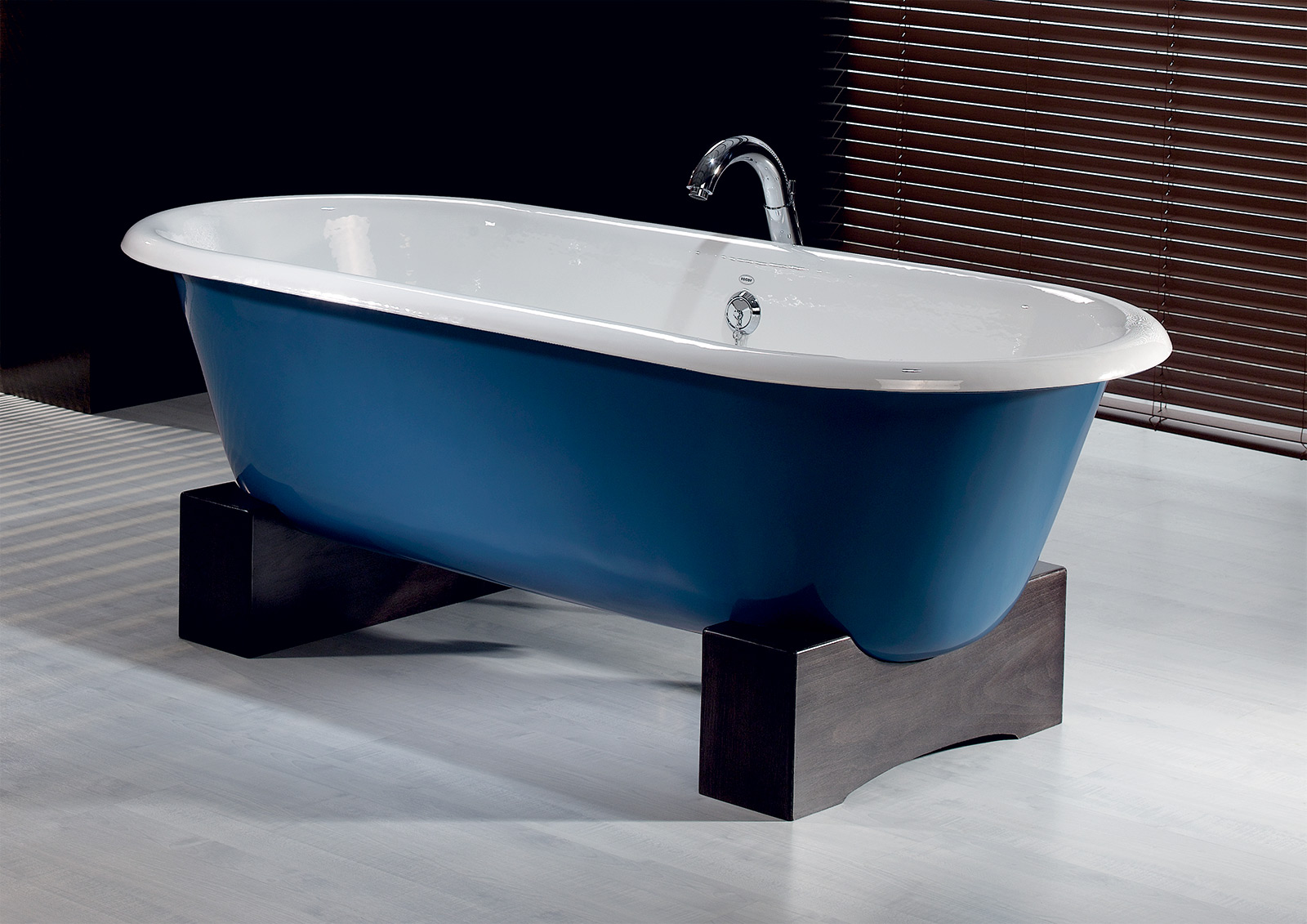 REGAL Cast Iron Bath with Wooden Base-related